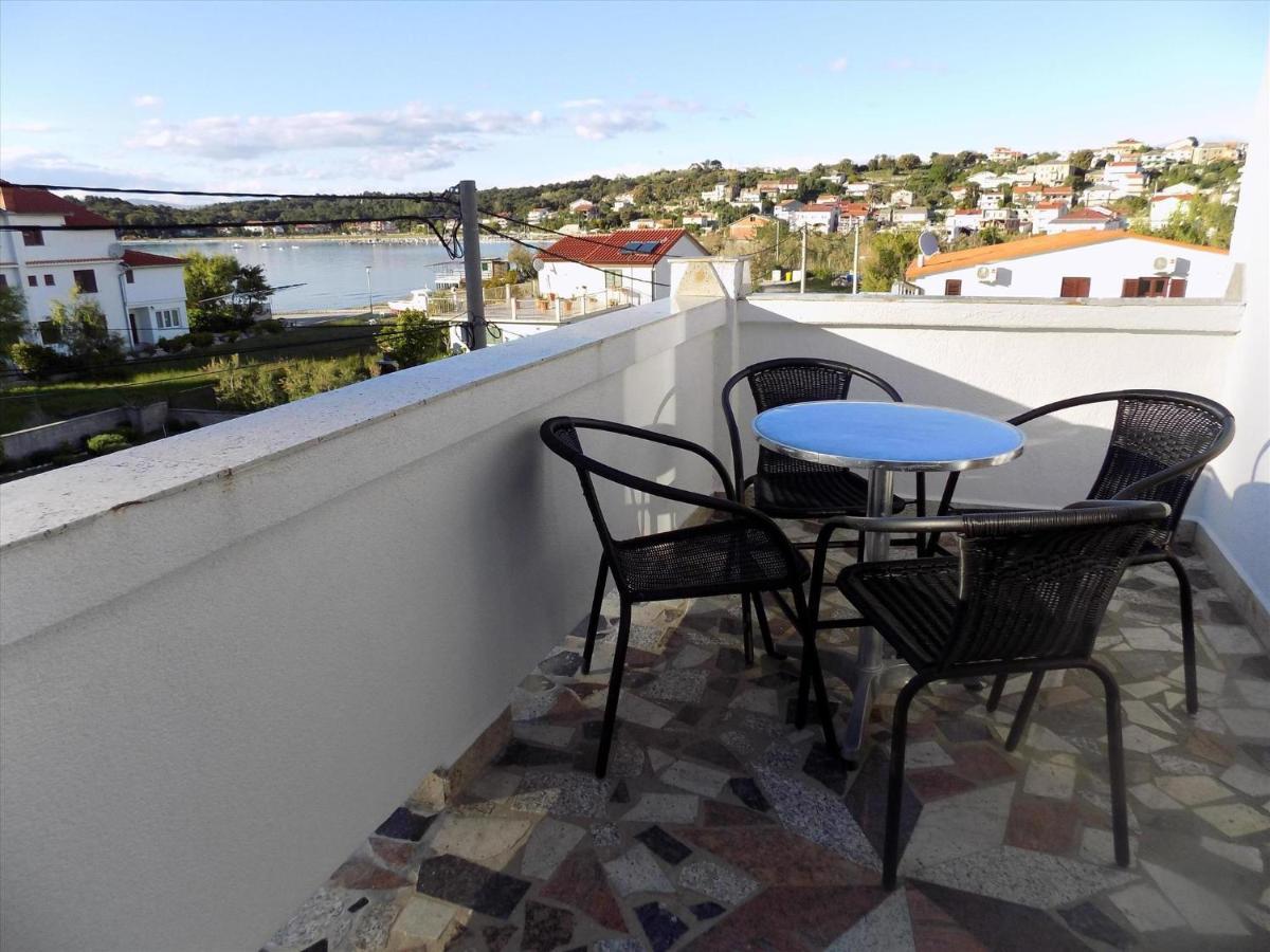 Apartment Lopar 10 Exterior foto